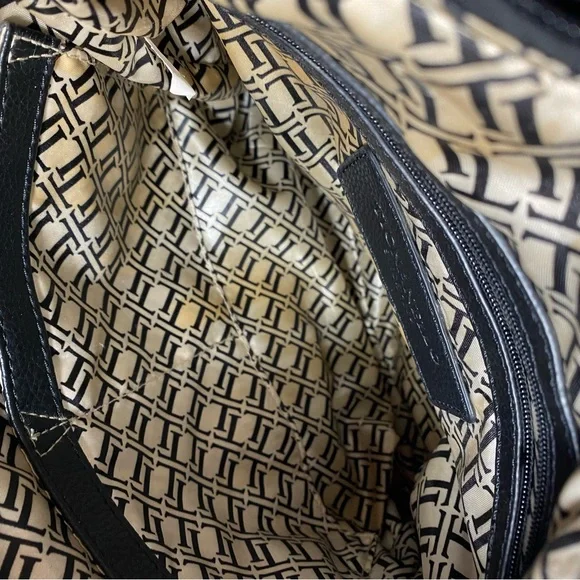 Tignanello leather shoulder strap/Crossbody black multi pocket  purse - Picture 9 of 12